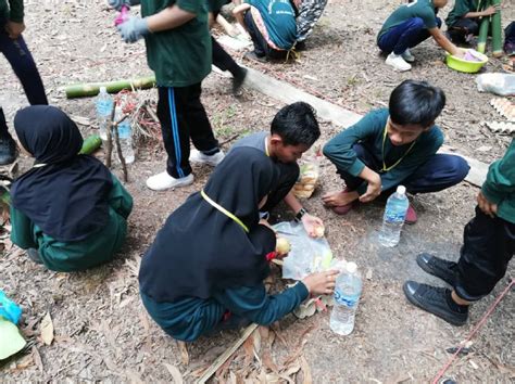 Kami di unit pendidikan islam dan moral pejabat pelajaran daerah petaling utama mengucapkan terima kasih kepada semua sekolah yang mempunyai kemudahan surau dan musolla kerana memberi kerjasama kepada para hakim sepanjang pertandingan. BULETIN PPD BETONG: PENYERTAAN DAERAH BETONG KE ...