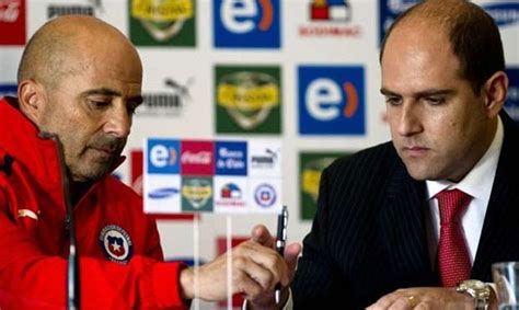 Sergio elías jadue jadue (la calera, 26 april 1979) is the former president of the national association of professional football of chile (anfp) and second vice president of the conmebol. Revelan que Jadue habría impedido el castigo a Vidal tras ...