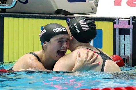 Benedetta pilato sets the new world record on the 50m breaststroke 29''30. Benedetta Pilato: la 14enne che ha battuto il record della ...