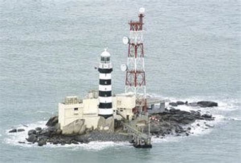 Walau bagaimanapun, isu tuntutan pulau batu puteh tetap dianggap sebagai isu maruah negara yang terlepas ke negara asing. Perjelas isu Pulau Batu Putih | Nasional | Berita Harian