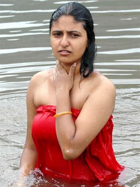 Also look at television celebs, awards images & bollywood events pics on filmibeat photos. Hottest Aunty: Oct 1, 2011