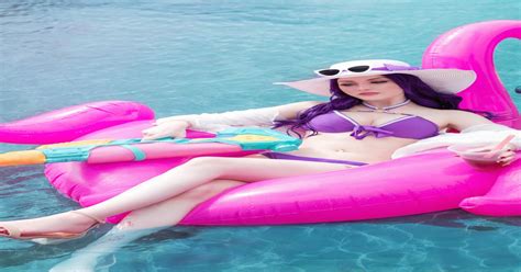 Check out our pool party caitlyn selection for the very best in unique or custom, handmade pieces from our digital prints shops. Pool Party Caitlyn Cosplay : leagueoflegends