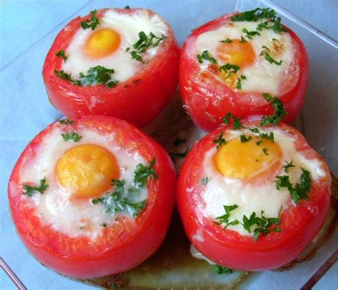 Poudrer de farine et mélanger pour faire un roux. Oeuf cocotte en tomate - Recettes Cookeo