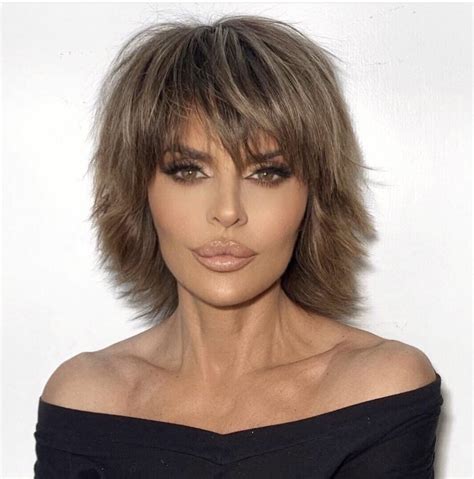 If you are looking for a service other than a haircut, please call your salon to check if it's being offered at this time. Pin by Slavica Krgovic on Make Me Up. | Lisa rinna haircut ...