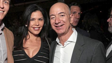 I won the lottery with my mom. Amazon-Boss: Bezos-Freundin teilte intime Fotos offenbar ...