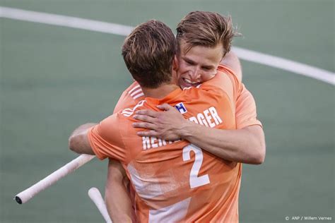 Vandaag, 07:30 door bartveenstra 6. Hockeyers beginnen EK met degelijke zege op Frankrijk