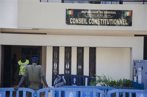 Le conseil constitutionnel est une institution publique du sénégal, la plus haute instance du système judiciaire. Conseil Constitutionnel : Un impressionnant dispositif ...