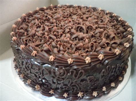 Fanpage ini bukan kepunyaan puan shida. PRETTY LITTLE CAKE ♥: Kek Coklat Moist Deepavali