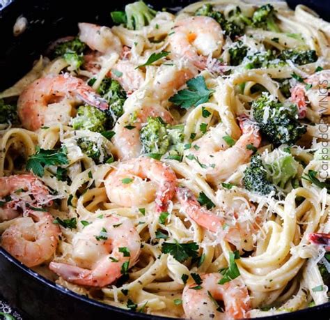 For a richer alfredo sauce, i'll use heavy cream instead of water. Shrimp Alfredo With Cream Cheese And Broccoli / 10 Best ...