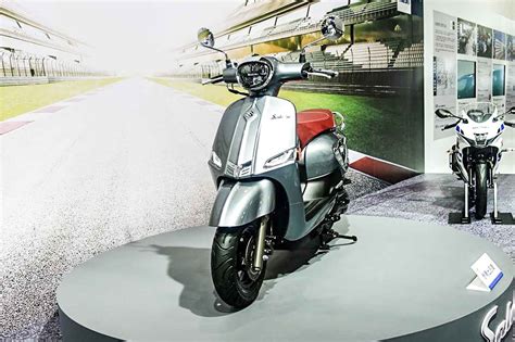 • 2021 • 2020 • 2019 • 2018 • 2017. The all-new Saluto 125 retro scooter unveiled by Suzuki ...