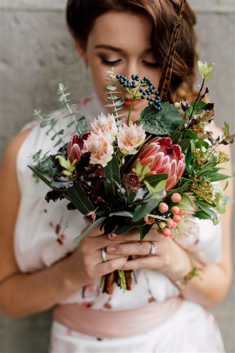 Call breitinger's flowers or order fall flowers online anytime! What's in Season: Your Essential Guide to Autumn Wedding ...