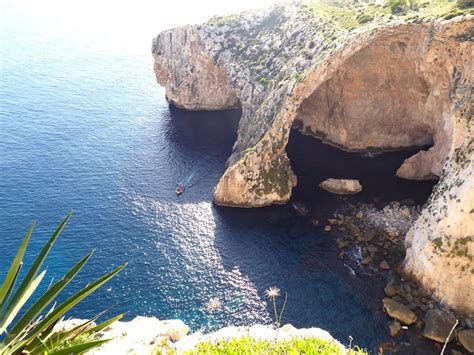 Neben der hauptinsel malta liegen noch die beiden kleineren inseln gozo und comino. Malta Urlaub: Meine 7 Favoriten & Reisetipps - People Abroad