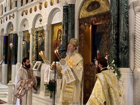 Μεγάλος αριθμός προσκυνητών επισκέπτεται καθημερινά το ιερό λείψανο του αγίου. ΑΓΙΟΣ ΙΩΑΝΝΗΣ Ο ΡΩΣΟΣ : Μεγαλοπρεπής εορτασμός στον Ναό ...