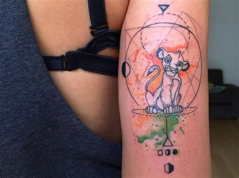 The thin physique on the other hand makes it a perfect design for minimalistic and geometric approach. Geometric and Abstract Tattoos with a Splash of Watercolor ...