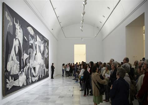 In 1992, the painting was moved to its current home to the reina sofía museum in madrid. Horarios exposición Picasso y Guernica Reina Sofía ...