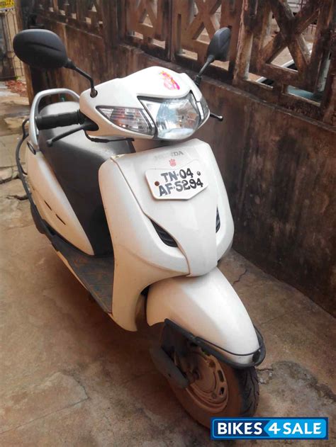 Details, specifications, mileage, images, colors. Used 2010 model Honda Activa for sale in Chennai. ID ...