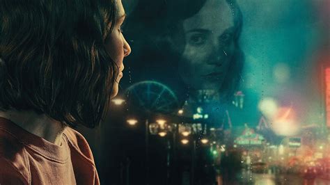 Tuppence middleton, hannah gross, david cronenberg and others. Nestanak na Clifton Hillu (Clifton Hill / Disappearance at Clifton Hill, 2019) - Film