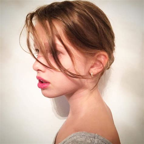 Ahead, we will also know we will also look at who is ever anderson, how she become famous, ever anderson's boyfriend. Ever Gabo Jovovich-Anderson Y Dashiel Edan Jovovich ...