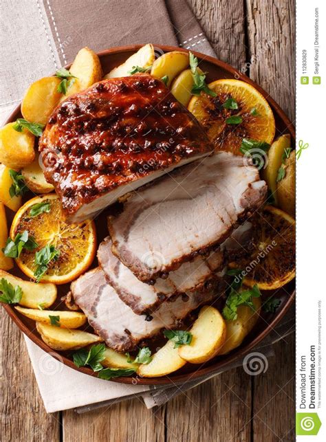 Check spelling or type a new query. Filetto Di Carne Di Maiale Fritto Con Le Patate, Le Arance ...