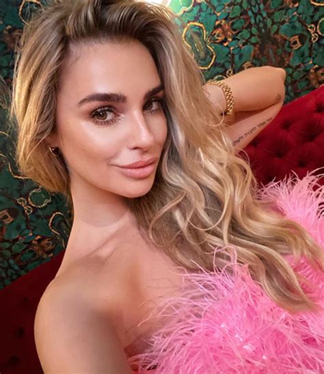 Popular on social media she has amassed more than 130,000 followers on instagram. Gaby Blaaser doet mee aan The Bachelorette