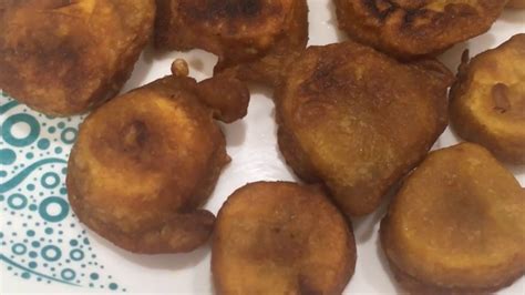 Do cook these yummy fritters recipe out of banana, that too in kerala style. Kerala Banana Fry பழம்பொரி Palampori Very tasty sweet with ...