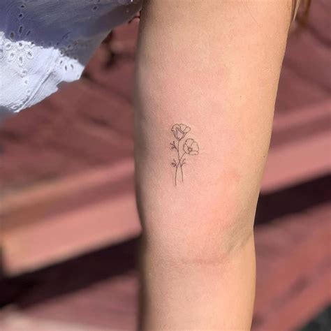 Mini tattoos rose rib tattoos dainty tattoos pretty tattoos unique tattoos body art tattoos sleeve tattoos flower tattoo on ribs tattoos with roses. #simpletattoos #simpletattooideas in 2020 | Tiny flower ...