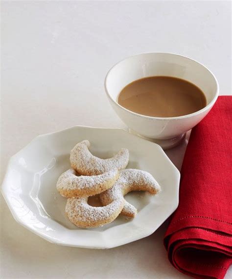 Spare a bit of time to bake these delicious teacakes which you can serve warm with butter for a weekend breakfast, coffee morning or afternoon tea. Paula Deen\'S Teacake Cookie Recipe : Gulf Coast Gourmands ...