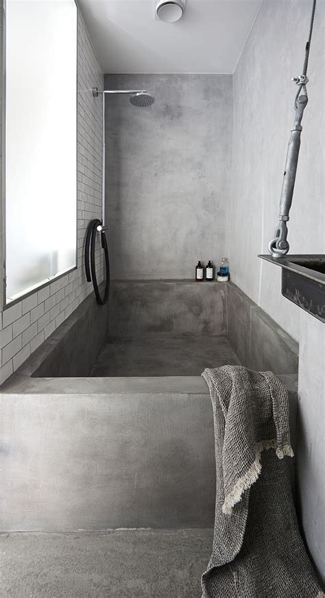 How to make a concrete bathtub shower. Concrete bathtub. Designed by Sander Forbes Rolfsen