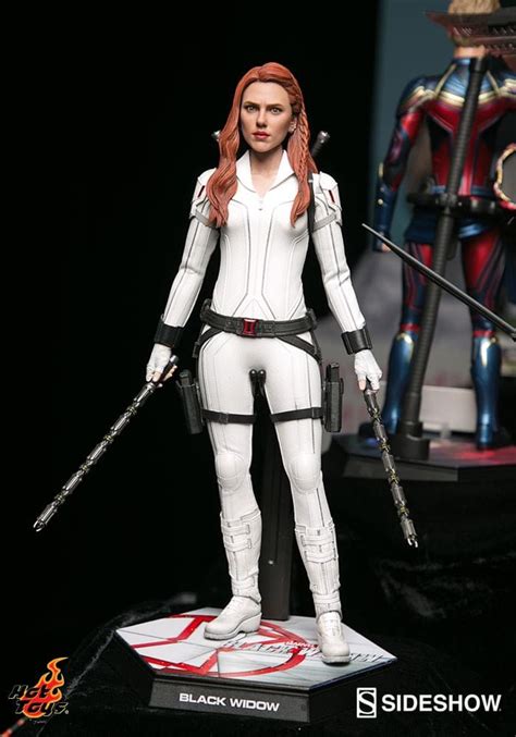 Fortnite and marvel's relationship continues to grow as we see continued involvement between the two companies. Black Widow - Snow Suit (Black Widow) (1/6 Scale Figure) Hot Toys | Hi-Def Ninja - Pop Culture ...