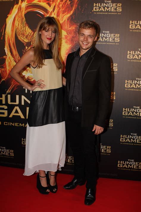 Surprise pour les fans de david hallyday ! Holly Kagis,David Jones Roberts | The Hunger Games Sydney ...