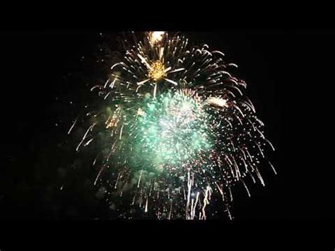 Sin embargo, jugar con fuegos artificiales. Fuegos Artificiales en Full HD 1080p - YouTube