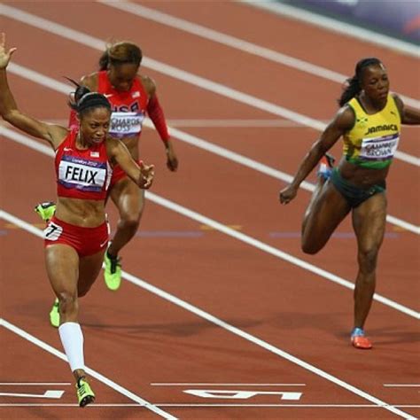 Allyson felt prepared—she is a professional athlete, had a birth plan, went to prenatal appointments, attended birthing classes, and trained throughout her pregnancy. Allyson Felix wins GOLD 200m Olympics 2012 USA USA USA ...