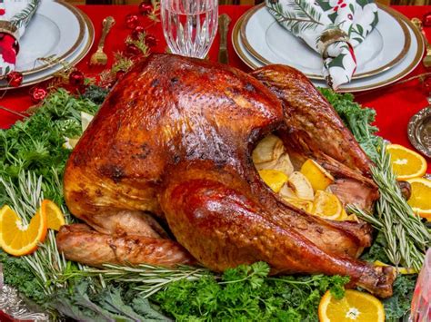 Remove the turkey from the oven and increase the temperature to 375 degrees f. Ree Drummond Recipes Baked Turkey : The Best Pioneer Woman ...