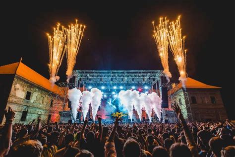 Priding themselves on their eclectic lineups year on year, and considering the mystical bánffy castle is situated in transylvania, they seldom host acts with spooky. Electric Castle 2019, programul în weekend: Loredana și ...