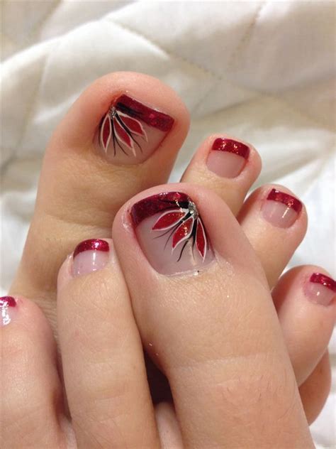 Las uñas de los pies también son motivo para las decoradoras de uñas que crean miles de diseños diferentes y hermosos que hacen que los pies también se vean muy bien. Uñas Decoradas De Los Pies Elegantes , Faciles Y Bonitas ...