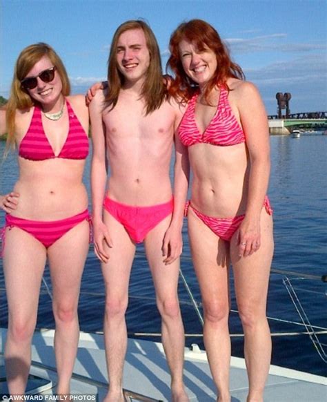 Download and use 60,000+ beach stock photos for free. Awkward family pictures reveal why posing around water ...