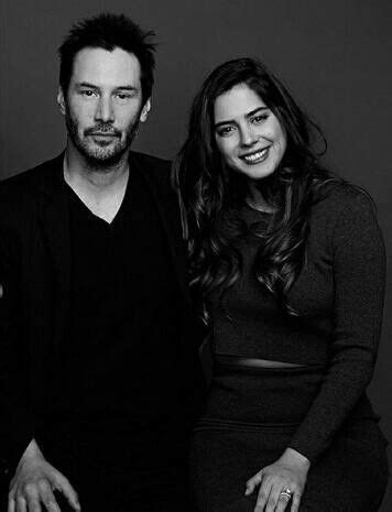 I enjoyed it for what it was: Keanu Reeves & Lorenza Izzo - Knock knock (2015) | Keanu ...