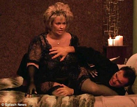 Kiss 1061 jackie interviews nip tuck's kimber kelly carlson. Nip/Tuck's Kelly Carlson piles on the pounds for seduction ...