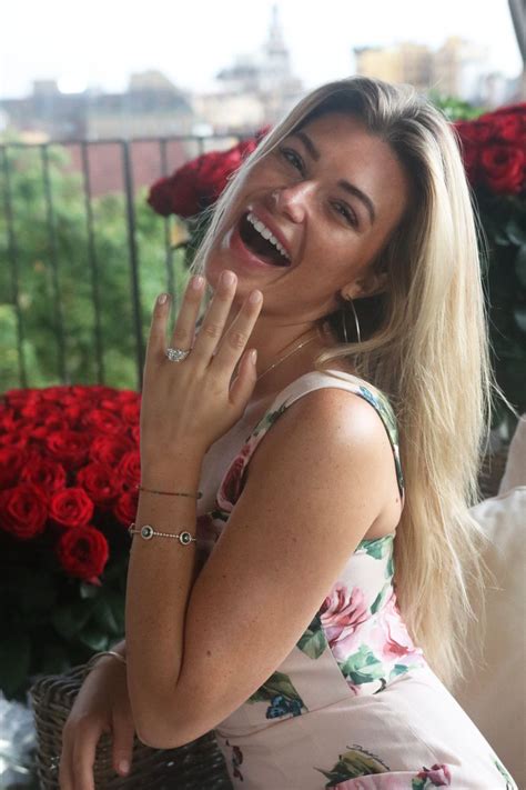 È l'ambiziosa missione di helbiz, startup statunitense fondata però da un italiano, salvatore palella: Salvatore Palella Asks the Hand of SAMANTHA HOOPES in ...