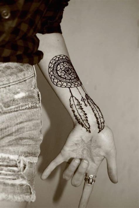 Henna tattoo designs for beginners. 60 Most Popular Dreamcatcher Tattoos Design For Women You ...