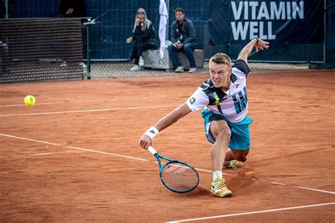 Full profile on tennis career of holger, with all matches and records. Holger Rune, de 17 anos, impressiona mas perde na estreia ...