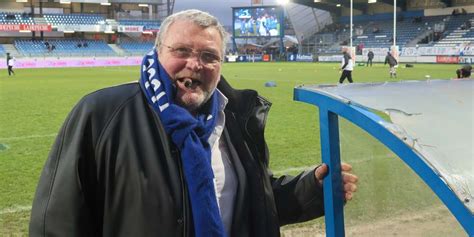 Stade 2 est allé à la rencontre de deux acteurs du grand chelem de 1977 : France - Ecosse : pour Gérard Cholley, c'était Bordeaux ...