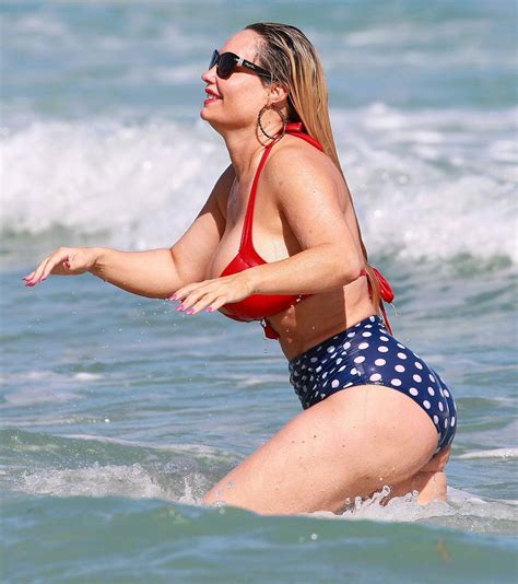 Coco stores & openning hours in miami beach. NICOLE COCO AUSTIN in Bikini at a Beach in Miami 01/17 ...