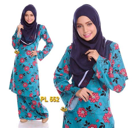 Kurung moden, lengan dan leher ade manik, zip belakang, leher die pattern 'air mata'. April 2014 : NEW BAJU KURUNG PESAK GANTUNG MENAWAN - ANR ...