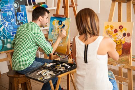 What's the best way to paint a couple? 40 Irresistible First Date Ideas - Best First Date Ideas