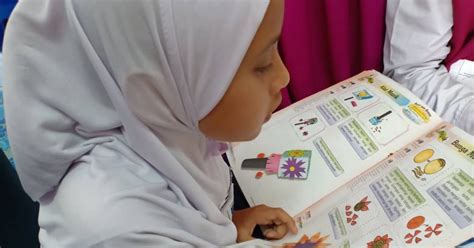 Pada 23 april 2019 telah dilancarkan program jom baca 10 minit. SEKOLAH KEBANGSAAN CENDERAWASIH: JOM BACA - 10 MINIT