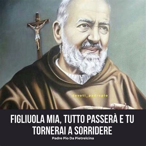 La scena citata da achille lauro del grande affresco è san francesco rinuncia ai beni terreni o rinuncia agli averi, la quinta delle. Pin di Rosy su San Pio da Pietrelcina | Belle parole ...