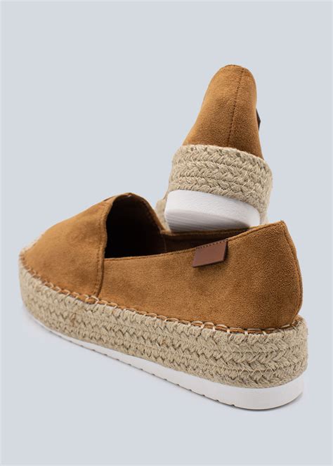 Maybe you would like to learn more about one of these? Plateau-Espadrilles, camel | Schuhe | New Arrivals ...