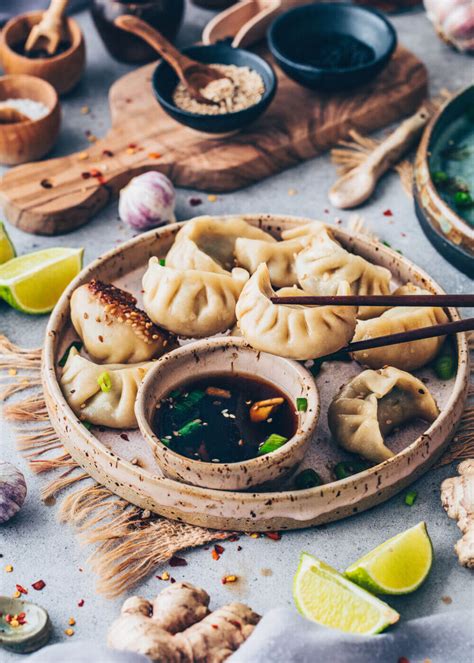 With my recipe, i am going to teach you two ways how to make dumpling wrappers at home. Glutenfreie Dumplings | Teigtaschen- & Nudel-Teig - Bianca ...