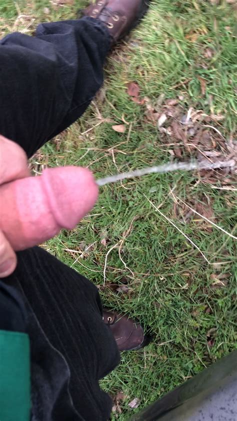 This video was uploaded to www.xvideos.( Just a few quick pictures - Men Peeing: Pictures, Videos ...